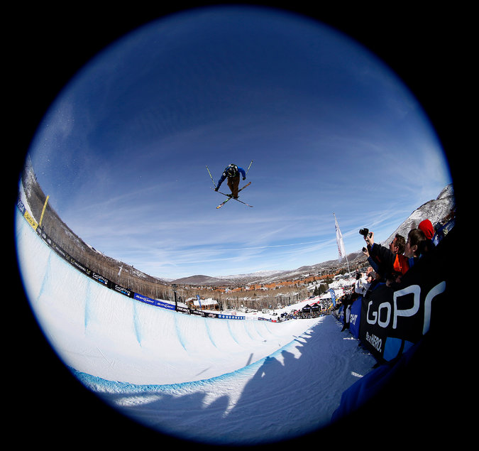 In Halfpipe and Slopestyle, Freeskiing Challenges Snowboarding